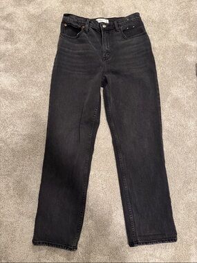 Abercrombie & Fitch 90’s Straight ultra high rise Jeans